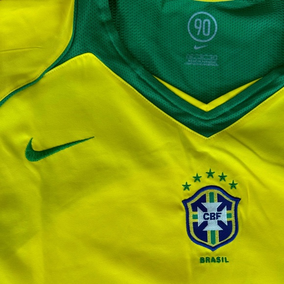 Brazil Team Men’s Football Jersey Nike XL Good Condition Worn Once - Picture 3 of 5
